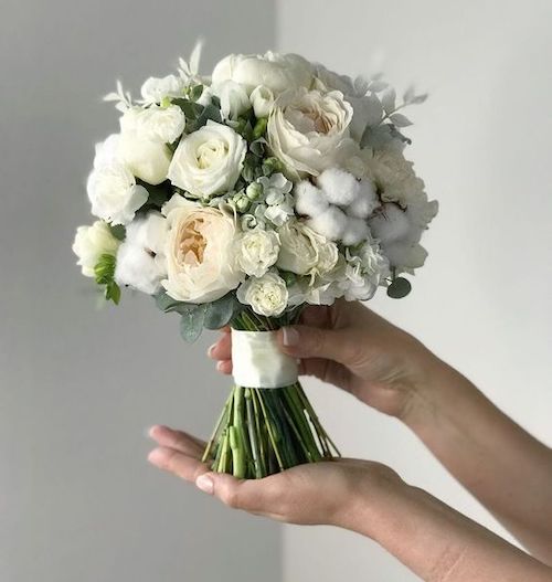 bó hoa cô dâu đơn giản - Hoa tươi Happi