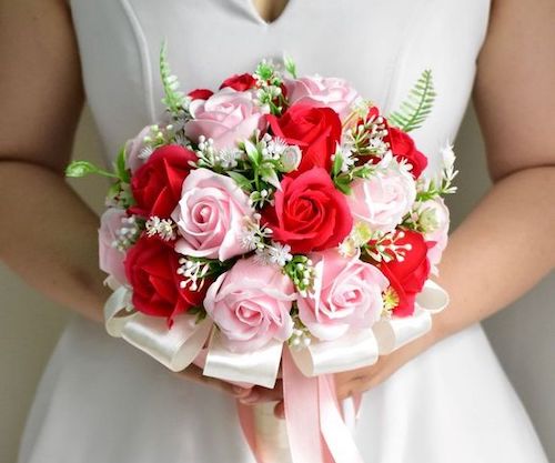 Hoa cô dâu cầm tay - Hoa tươi Happi